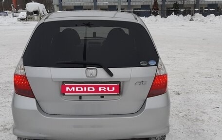 Honda Fit III, 2001 год, 275 000 рублей, 5 фотография