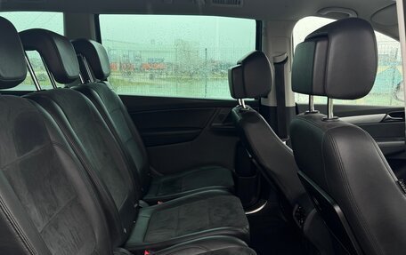 Volkswagen Sharan II, 2013 год, 1 550 000 рублей, 7 фотография