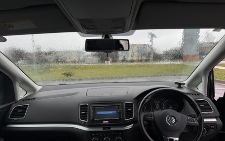 Volkswagen Sharan II, 2013 год, 1 550 000 рублей, 9 фотография