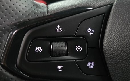 Chevrolet Trax, 2023 год, 1 906 355 рублей, 19 фотография