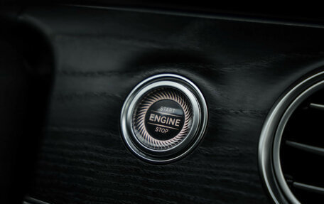 Mercedes-Benz E-Класс, 2019 год, 2 899 000 рублей, 16 фотография