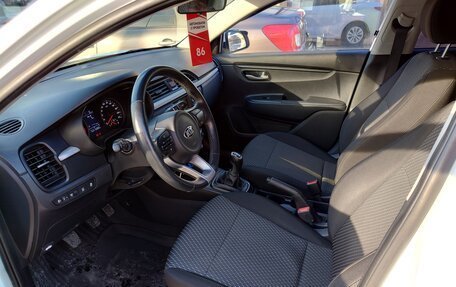 KIA Rio IV, 2018 год, 1 270 000 рублей, 7 фотография