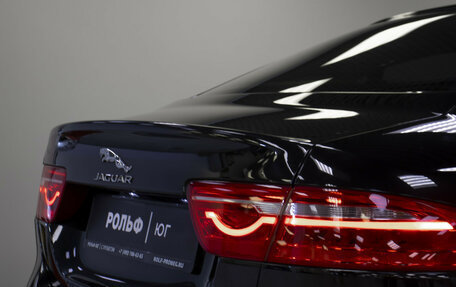 Jaguar XE I рестайлинг, 2017 год, 1 765 000 рублей, 26 фотография