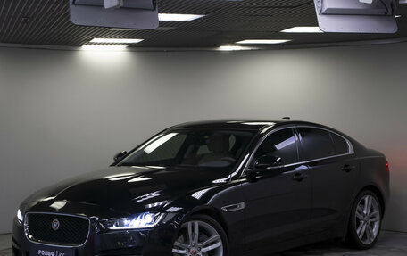 Jaguar XE I рестайлинг, 2017 год, 1 765 000 рублей, 22 фотография