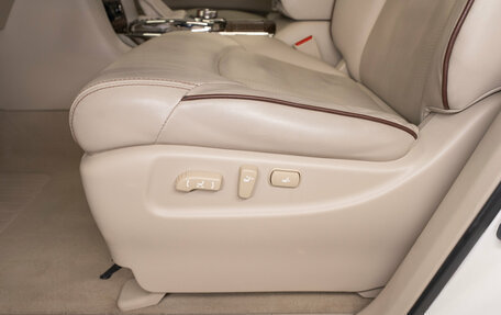 Nissan Patrol, 2014 год, 2 330 000 рублей, 25 фотография