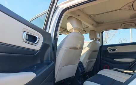 Honda Vezel, 2022 год, 1 560 000 рублей, 8 фотография