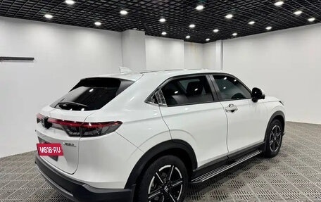 Honda Vezel, 2022 год, 1 560 000 рублей, 4 фотография