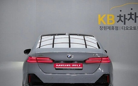 BMW 5 серия, 2025 год, 9 430 000 рублей, 4 фотография