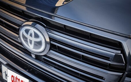 Toyota Land Cruiser 200, 2016 год, 6 300 000 рублей, 5 фотография