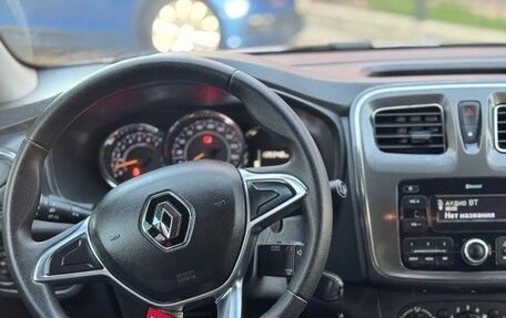 Renault Logan II, 2019 год, 960 000 рублей, 11 фотография