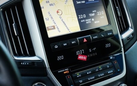 Toyota Land Cruiser 200, 2016 год, 6 300 000 рублей, 13 фотография