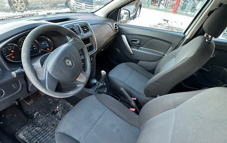 Renault Logan II, 2015 год, 460 000 рублей, 7 фотография