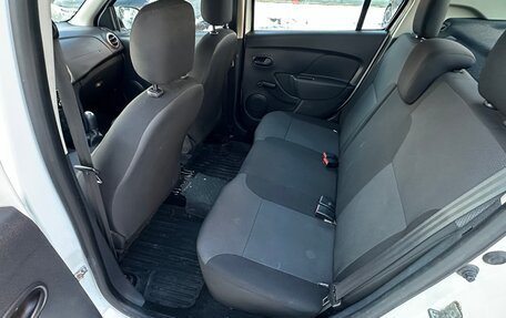 Renault Logan II, 2015 год, 460 000 рублей, 8 фотография