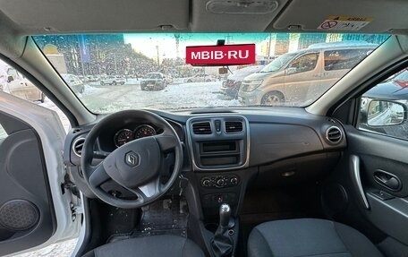 Renault Logan II, 2015 год, 460 000 рублей, 10 фотография