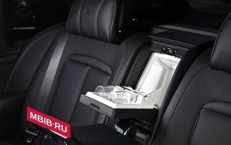 Rolls-Royce Cullinan, 2025 год, 86 000 000 рублей, 17 фотография