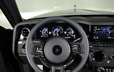 Rolls-Royce Cullinan, 2025 год, 86 000 000 рублей, 32 фотография