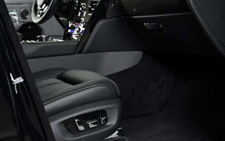 Rolls-Royce Cullinan, 2025 год, 86 000 000 рублей, 39 фотография