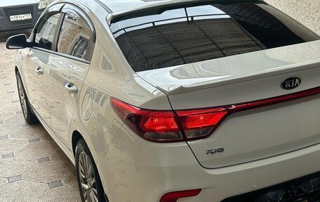 KIA Rio IV, 2018 год, 1 400 000 рублей, 5 фотография