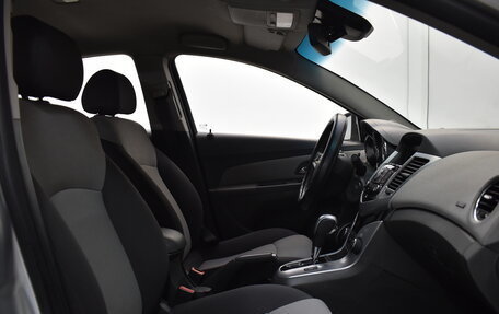 Chevrolet Cruze II, 2010 год, 850 000 рублей, 11 фотография