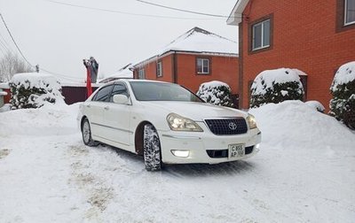 Toyota Crown Majesta, 2004 год, 900 000 рублей, 1 фотография