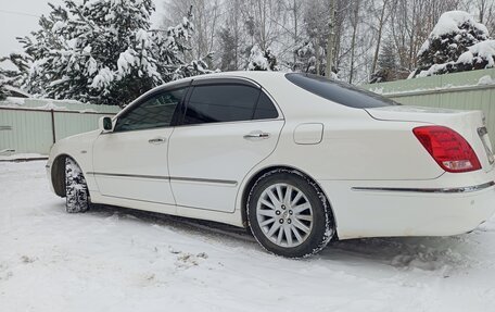 Toyota Crown Majesta, 2004 год, 900 000 рублей, 6 фотография