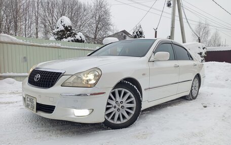 Toyota Crown Majesta, 2004 год, 900 000 рублей, 7 фотография