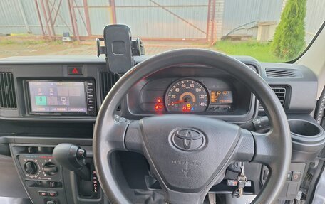 Toyota Pixis Van I, 2019 год, 1 170 000 рублей, 16 фотография