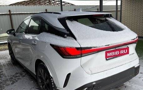 Lexus RX IV рестайлинг, 2023 год, 10 800 000 рублей, 7 фотография