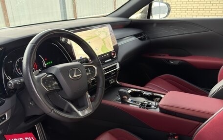 Lexus RX IV рестайлинг, 2023 год, 10 800 000 рублей, 3 фотография