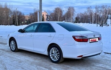 Toyota Camry, 2017 год, 2 500 000 рублей, 7 фотография