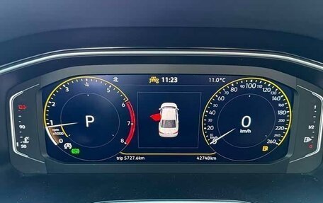 Volkswagen Bora, 2023 год, 2 200 000 рублей, 6 фотография