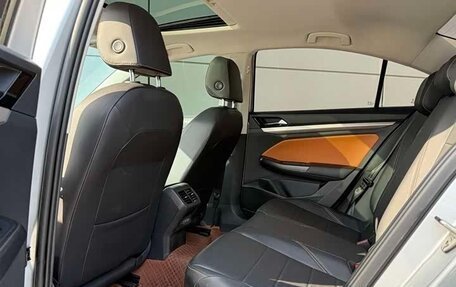 Volkswagen Bora, 2023 год, 2 200 000 рублей, 4 фотография