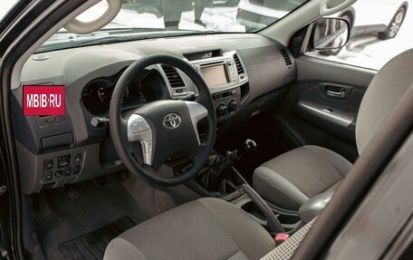 Toyota Hilux VII, 2012 год, 1 595 000 рублей, 13 фотография