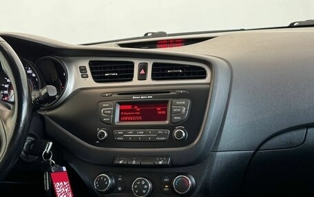 KIA cee'd III, 2013 год, 990 000 рублей, 17 фотография