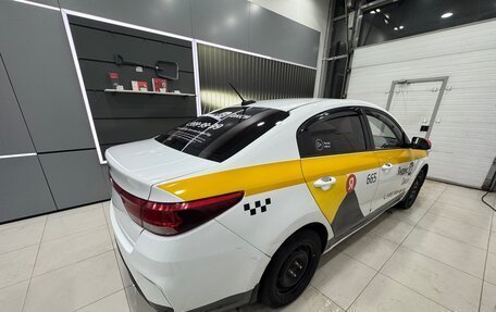 KIA Rio IV, 2017 год, 625 000 рублей, 3 фотография