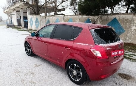 KIA cee'd I рестайлинг, 2010 год, 720 000 рублей, 4 фотография