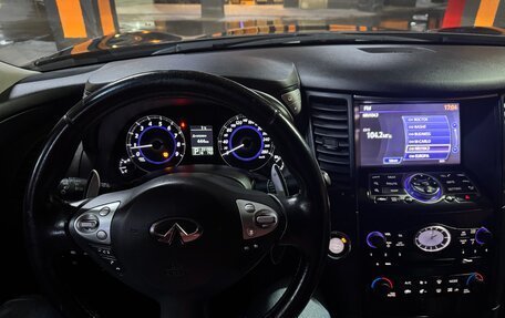 Infiniti FX II, 2012 год, 1 890 000 рублей, 10 фотография