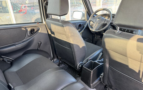 Chevrolet Niva I рестайлинг, 2015 год, 799 000 рублей, 14 фотография