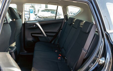 Toyota RAV4, 2016 год, 1 895 000 рублей, 16 фотография