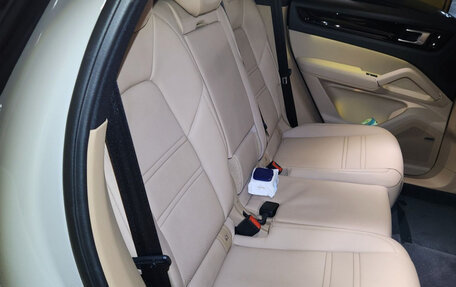 Porsche Cayenne III, 2023 год, 12 400 000 рублей, 10 фотография