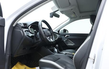 Audi Q3, 2022 год, 2 630 000 рублей, 14 фотография