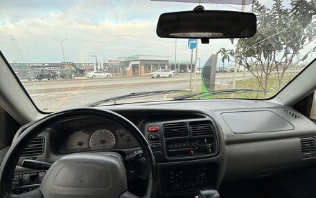 Suzuki Grand Vitara, 2002 год, 600 000 рублей, 9 фотография