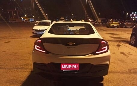 Chevrolet Volt II, 2016 год, 1 400 000 рублей, 9 фотография