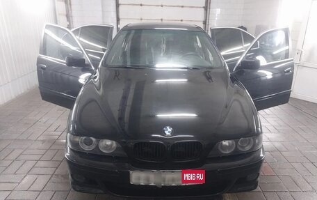 BMW 5 серия, 2000 год, 650 000 рублей, 2 фотография
