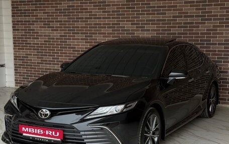Toyota Camry, 2023 год, 3 850 000 рублей, 3 фотография
