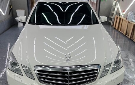 Mercedes-Benz E-Класс, 2011 год, 1 550 000 рублей, 1 фотография