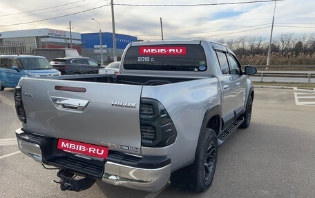 Toyota Hilux VIII, 2018 год, 2 860 000 рублей, 7 фотография