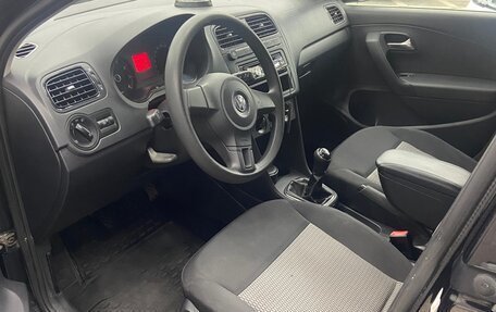 Volkswagen Polo VI (EU Market), 2013 год, 680 000 рублей, 4 фотография