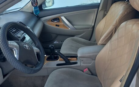 Toyota Camry, 2006 год, 700 000 рублей, 5 фотография