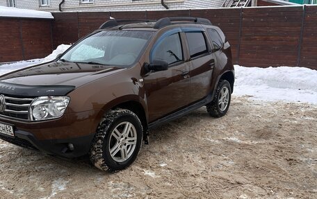 Renault Duster I рестайлинг, 2015 год, 850 000 рублей, 2 фотография